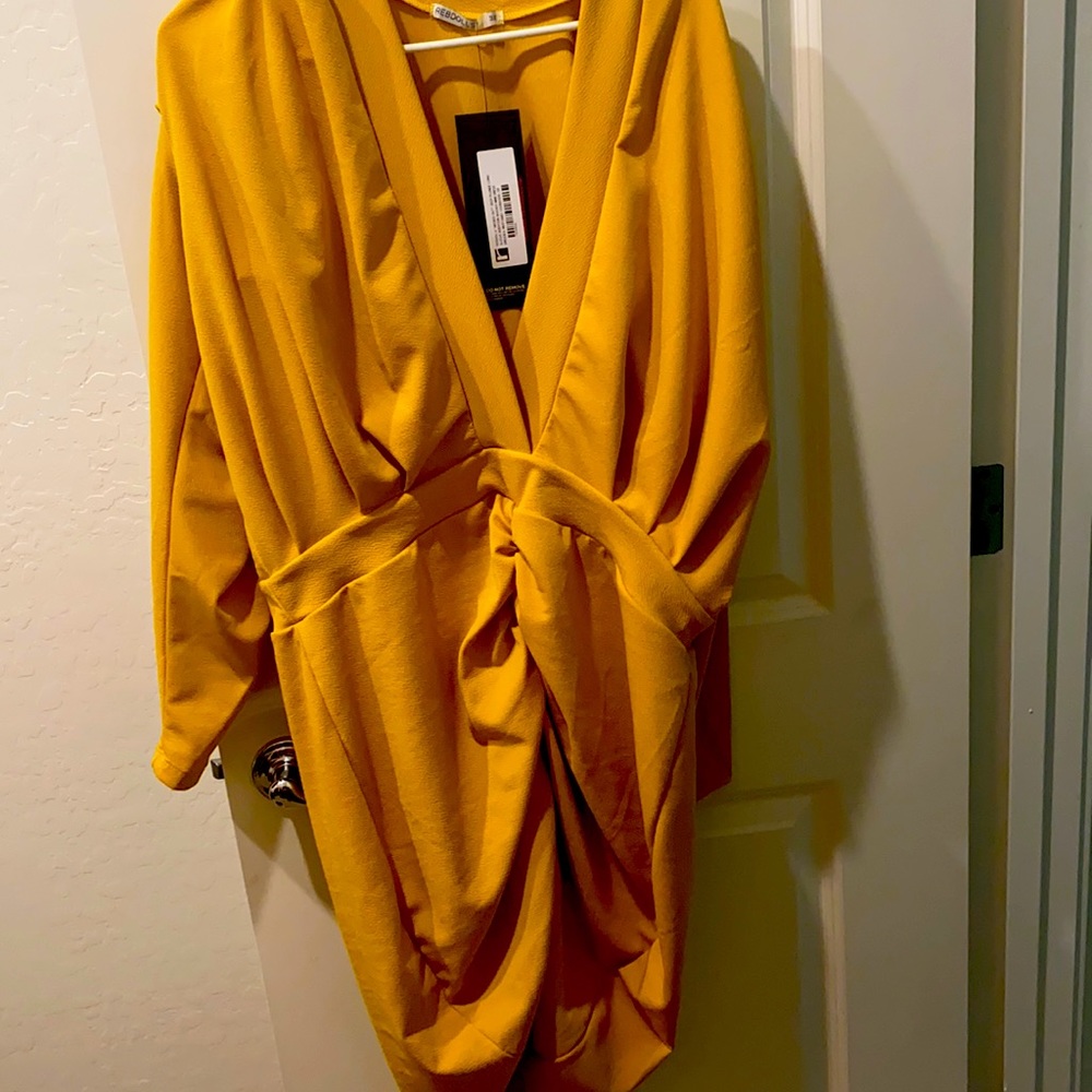 Mustard color plus long sleeve middle ruche dress